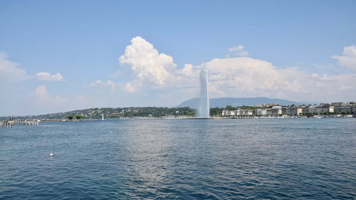 Lake Geneva and the waterfront, a starting point for custom day trips