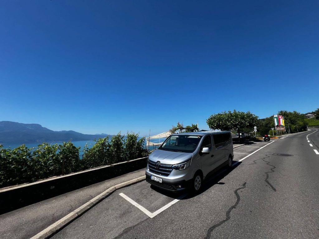 GA5846043930238503986