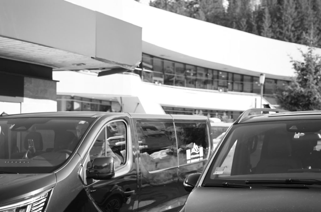 Weekday or Saturday? What your transfer day does to the price